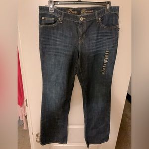 *BNWT* Womens premium bootcut denim jeans